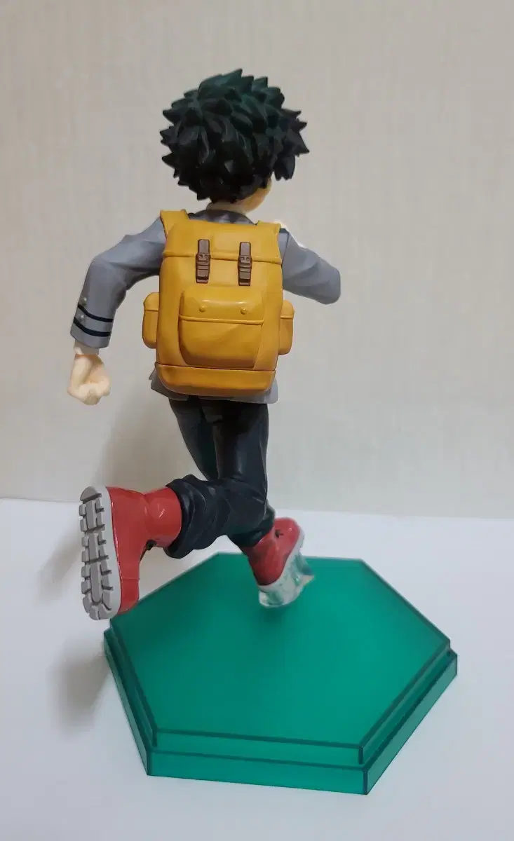 thumbnail-6